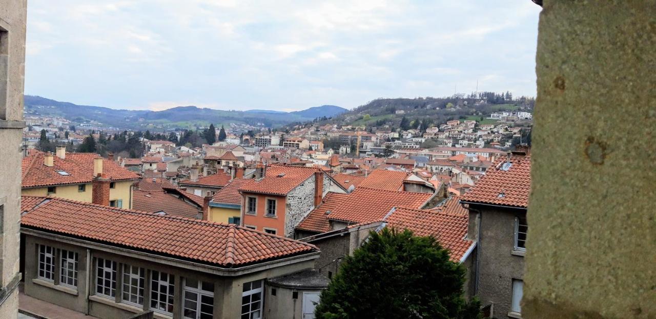 Maison Au Loup - Superbe Ancien Hotel Particulier Du Xvie Siecle Au Coeur De La Vieille Ville Du Puy Le Puy-en-Velay Eksteriør bilde