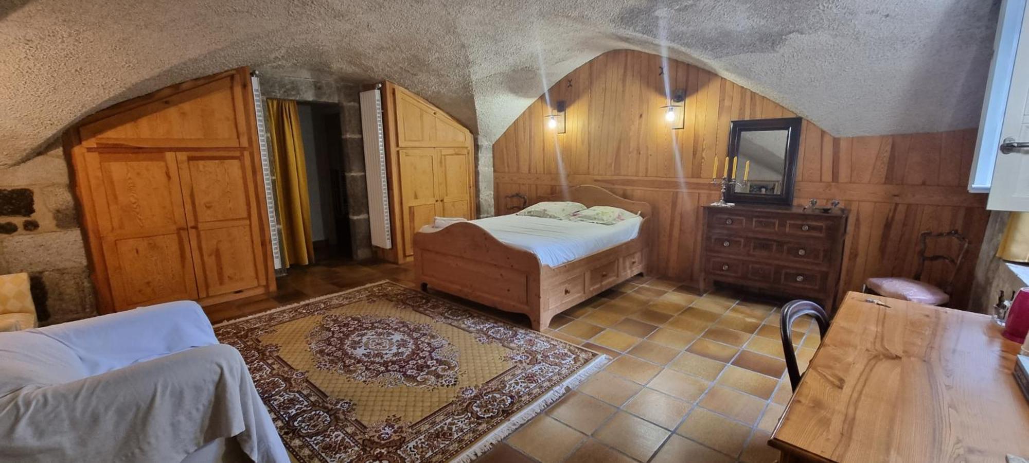Maison Au Loup - Superbe Ancien Hotel Particulier Du Xvie Siecle Au Coeur De La Vieille Ville Du Puy Le Puy-en-Velay Eksteriør bilde